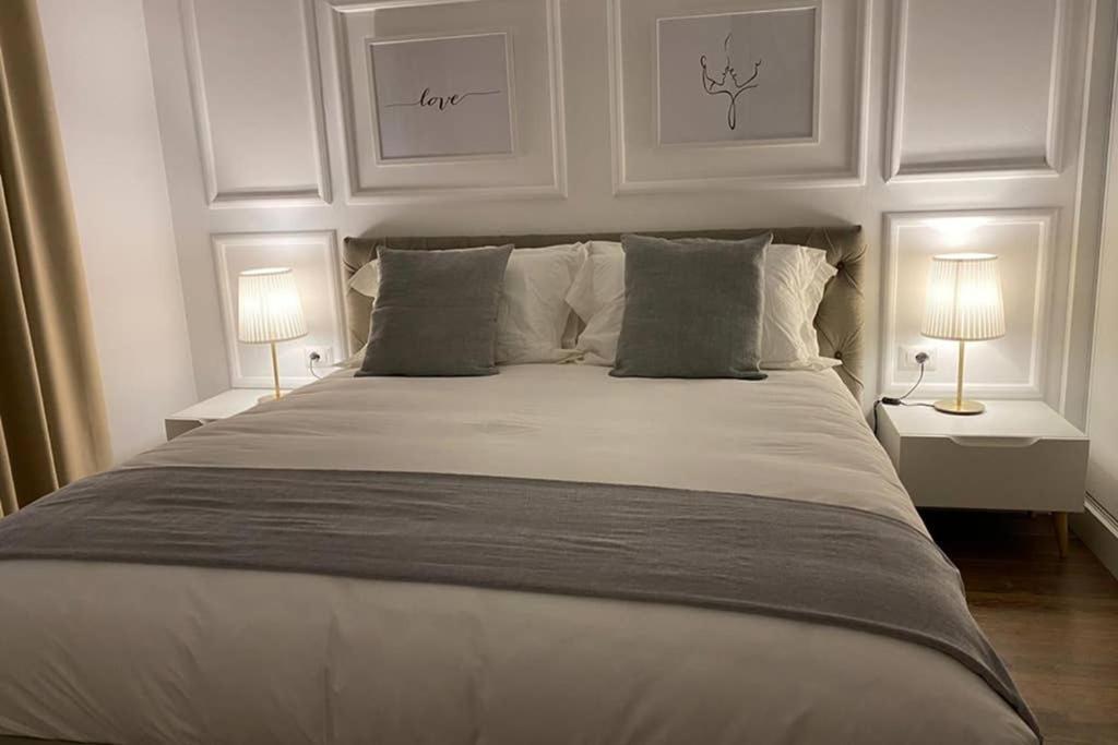 Moho Residences Korce Bagian luar foto